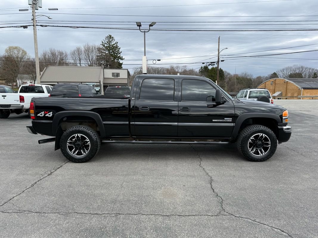 Used 2006 GMC Sierra 2500 SLT w/ Heavy-Duty Power Package image 6