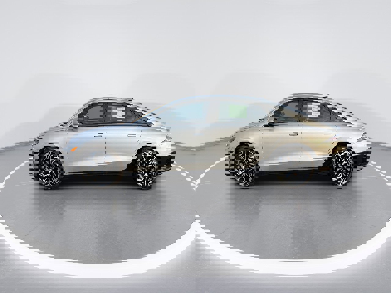 Used 2024 Hyundai Ioniq 6 SEL image 5