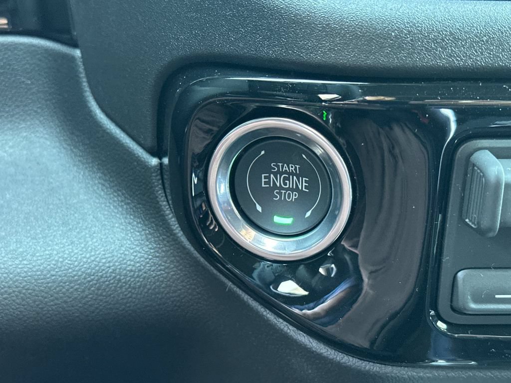 New 2026 GMC Sierra 1500 Elevation w/ X31 Off-Road Package AWD/4WD image 24