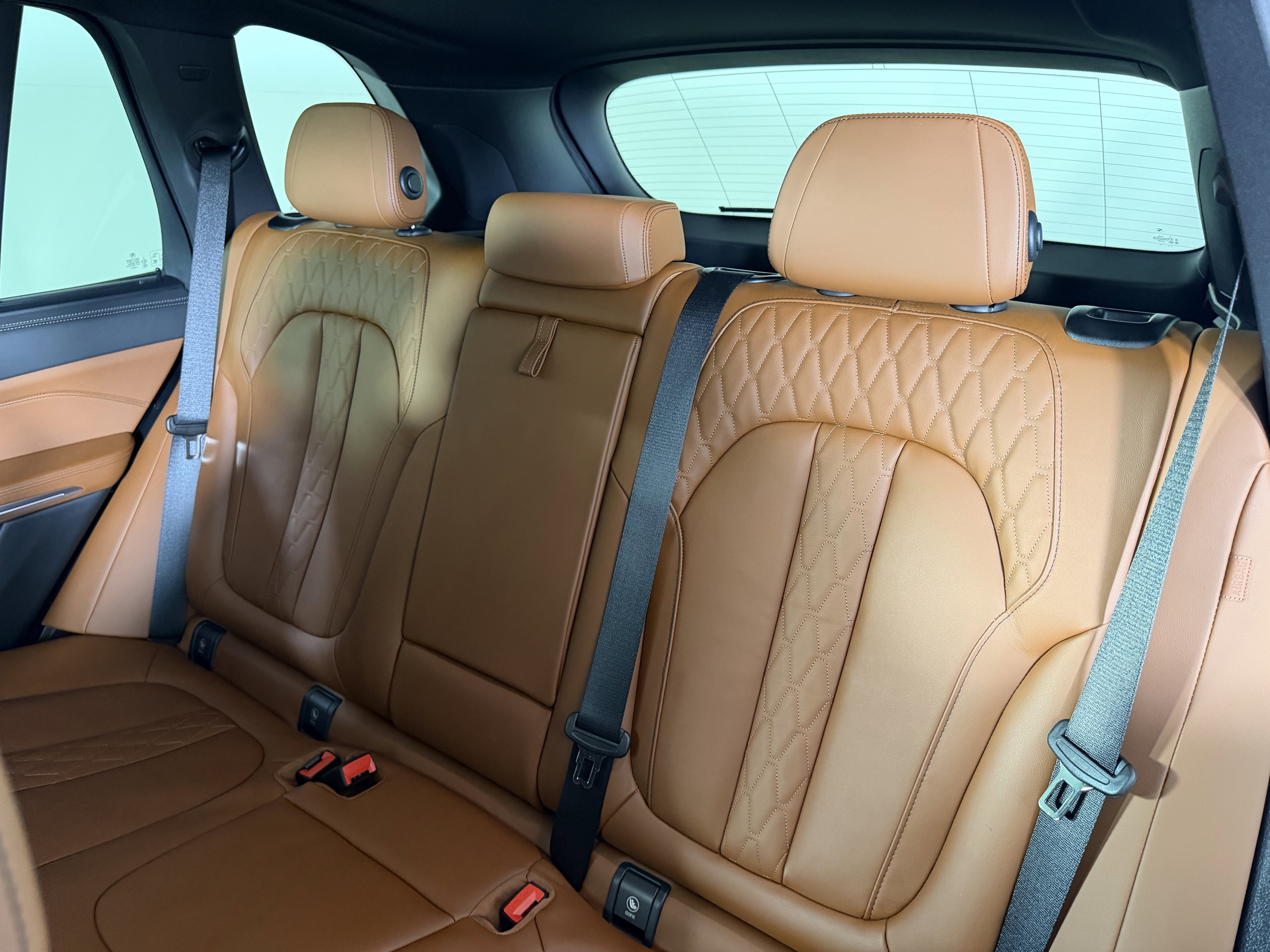 Certified 2025 BMW X5 xDrive40i image 17