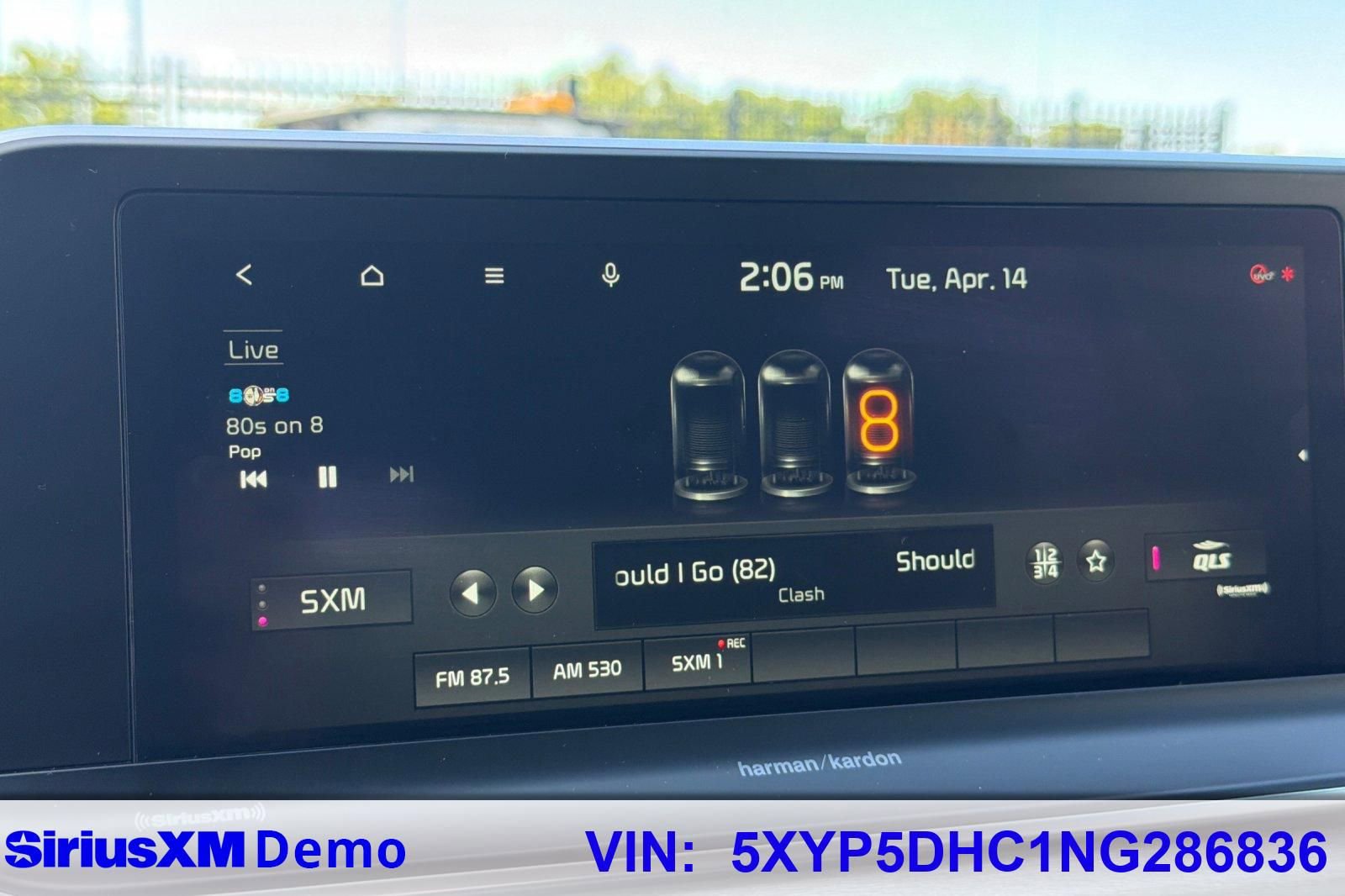 Used 2022 Kia Telluride SX w/ SX Prestige Package image 57