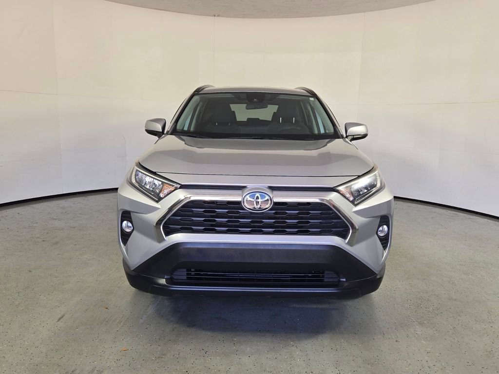 Used 2021 Toyota RAV4 XLE video 2