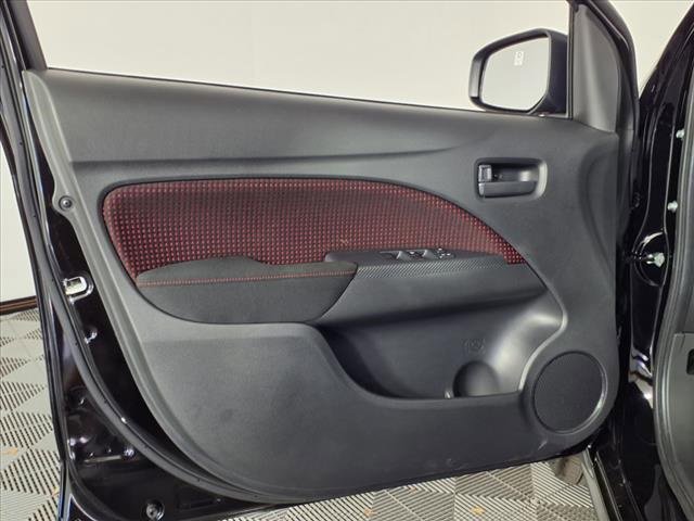 New 2024 Mitsubishi Mirage Black Edition image 9