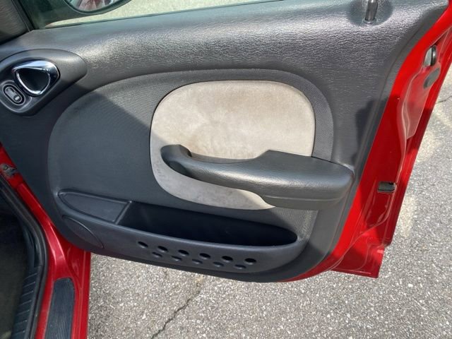 Used 2003 Chrysler PT Cruiser Limited image 27