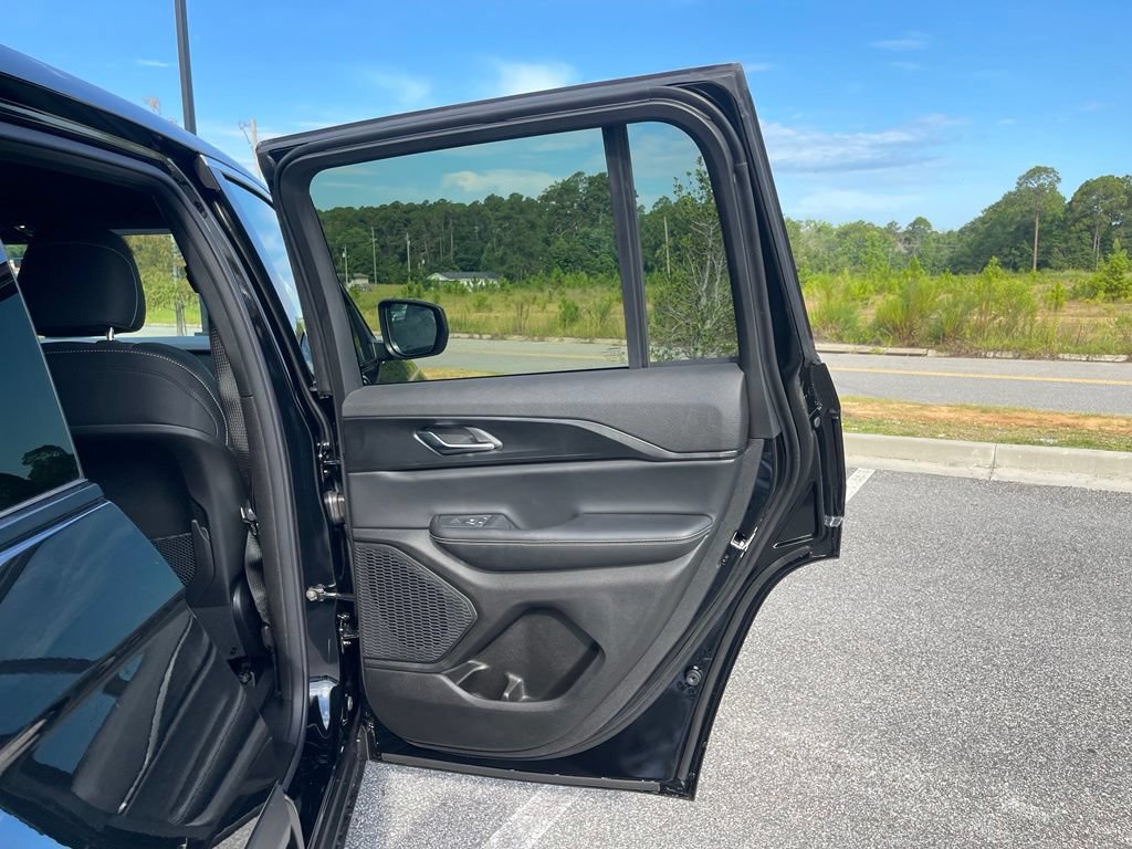 New 2026 Jeep Grand Cherokee Laredo RWD image 51