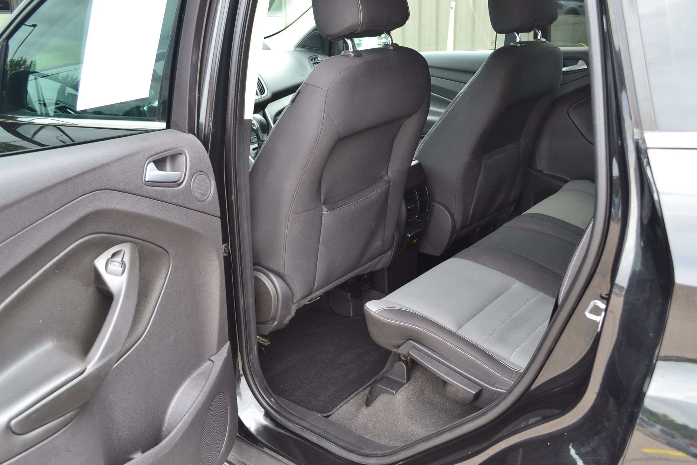 Used 2013 Ford Escape SE FWD image 6