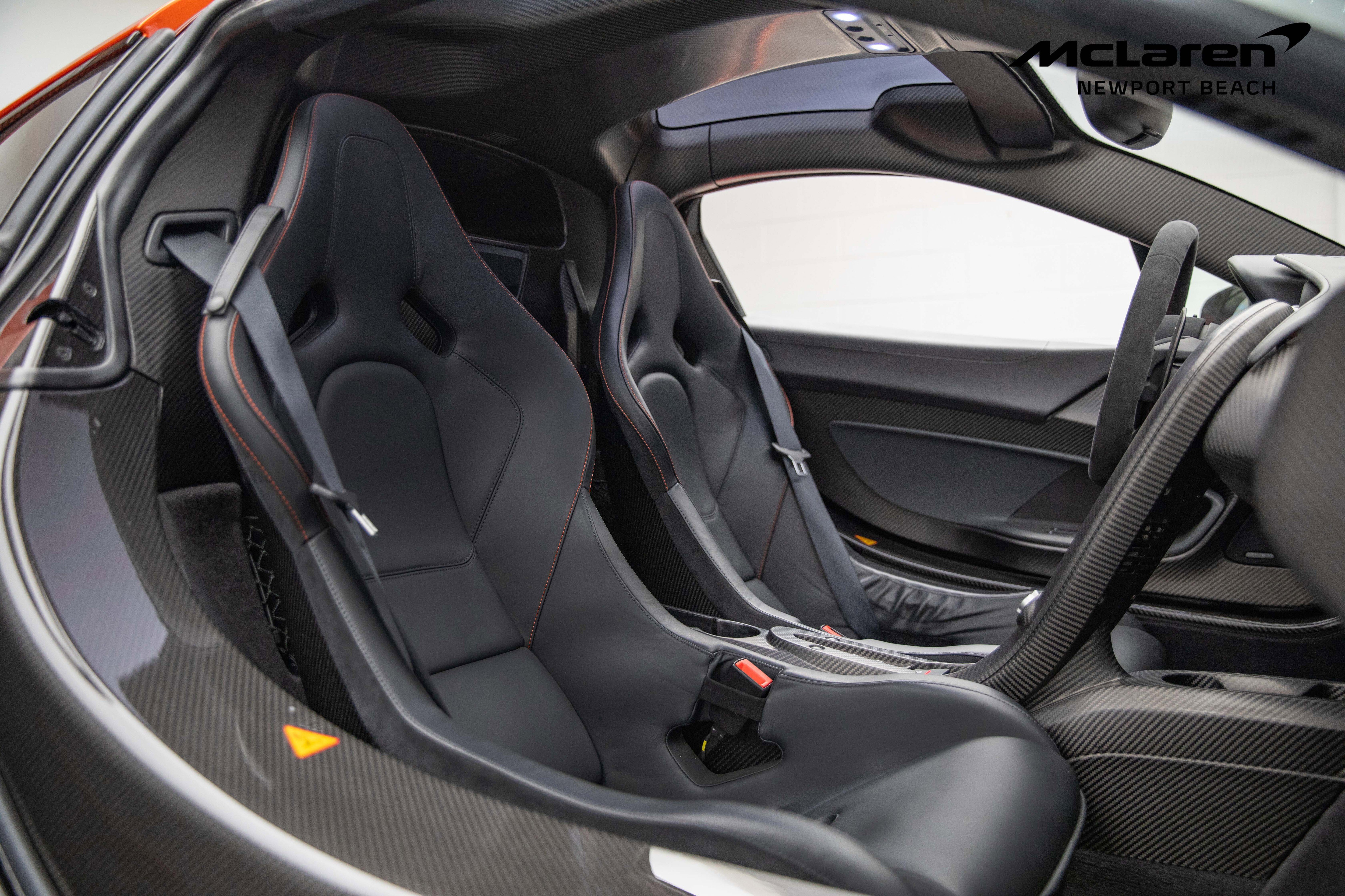 Used 2015 McLaren P1 RWD image 34