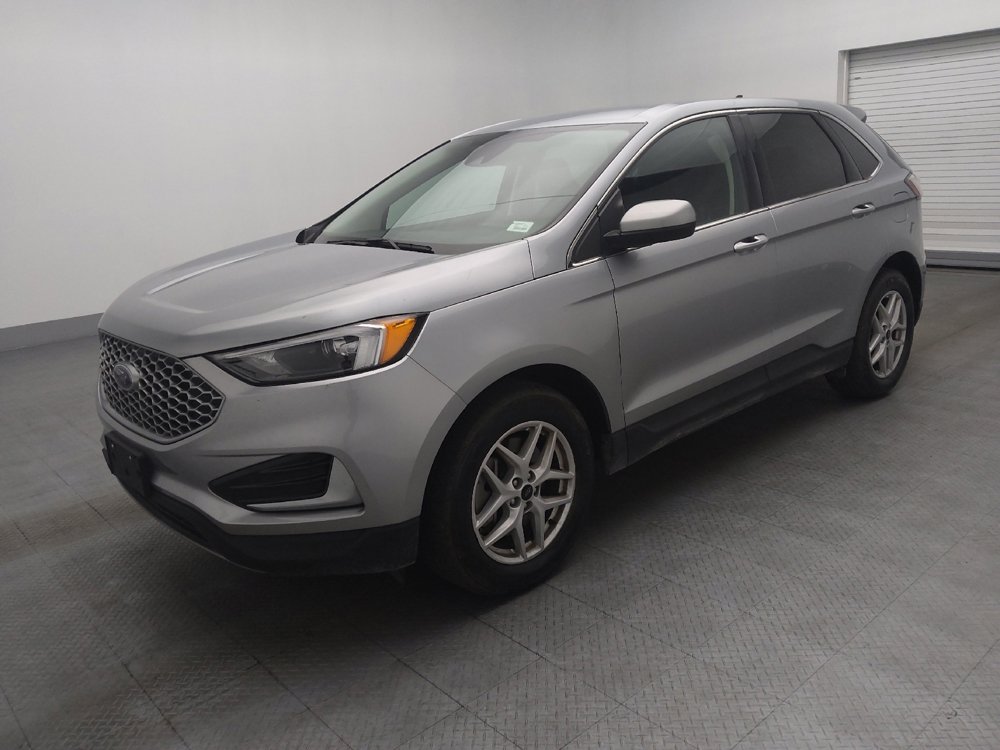 Used 2024 Ford Edge SEL image 2
