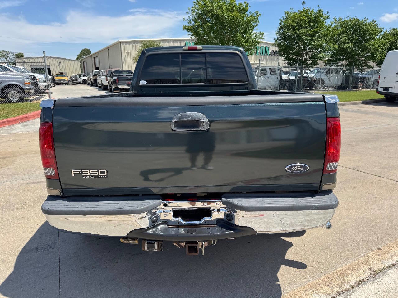 Used 2004 Ford F350 XL AWD/4WD image 14