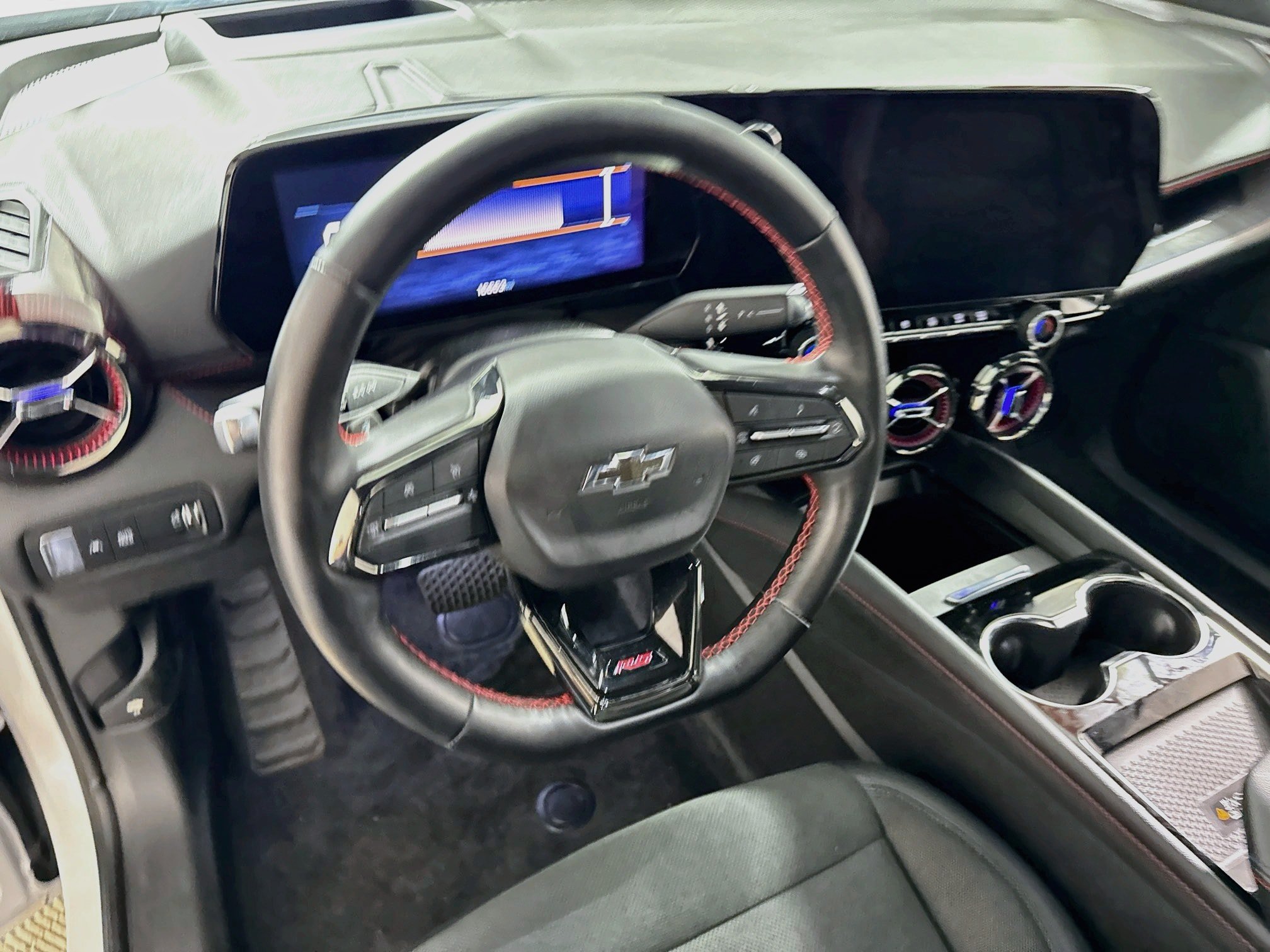 Used 2024 Chevrolet Blazer EV RS AWD/4WD image 11