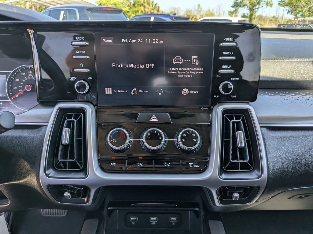 Certified 2021 Kia Sorento LX FWD image 23