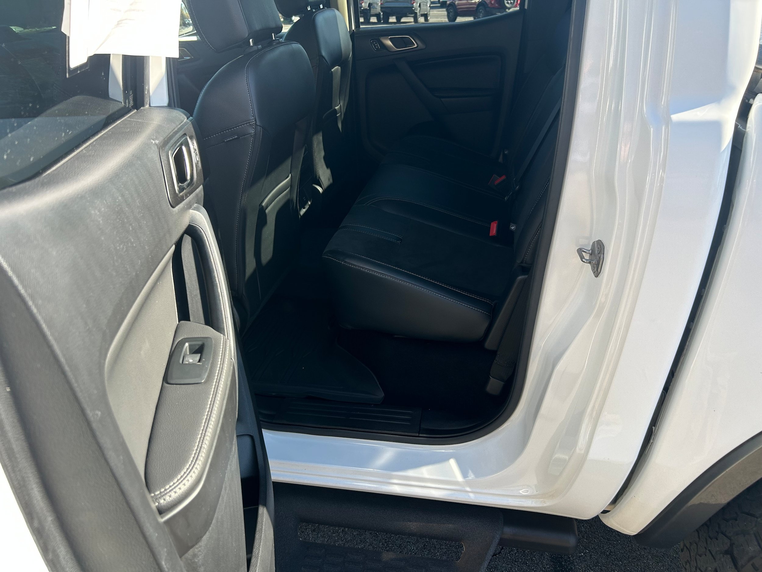Used 2021 Ford Ranger Lariat w/ Tremor Off-Road Package AWD/4WD image 8