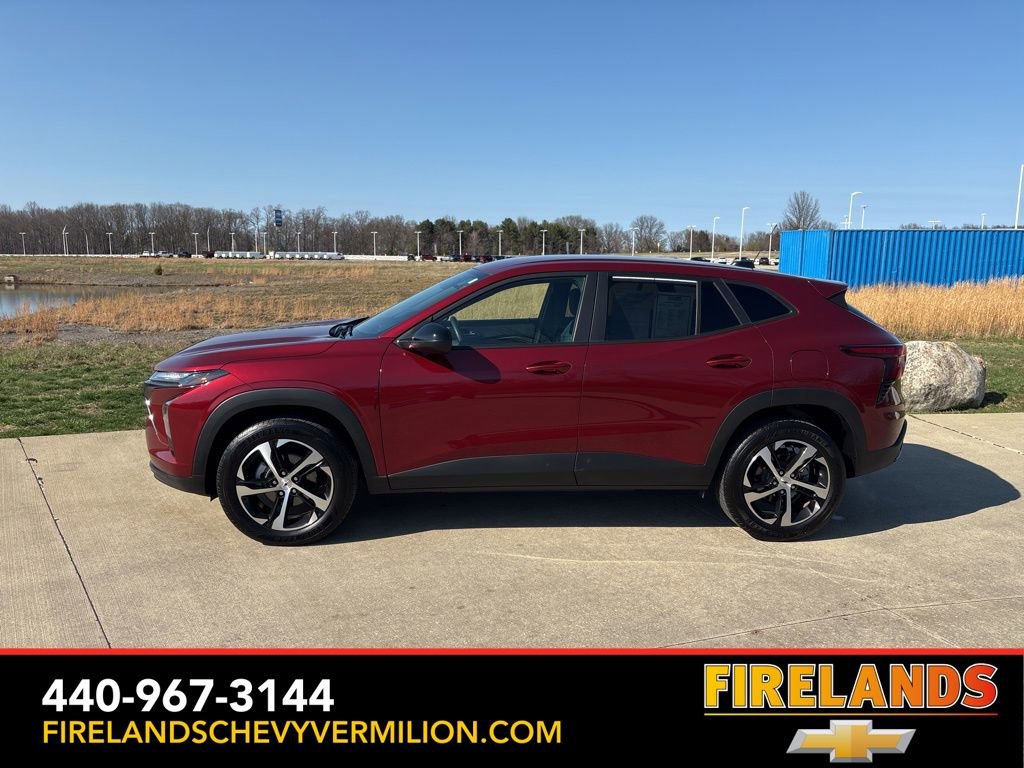 Used 2024 Chevrolet Trax RS w/ Driver Confidence Package image 6