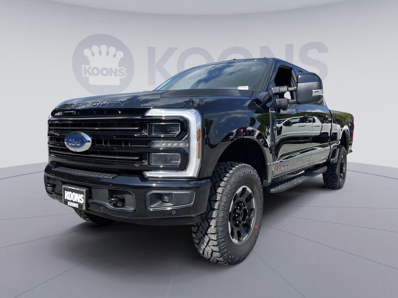 Used 2026 Ford F350 Platinum w/ Tremor Off-Road Package AWD/4WD image 1