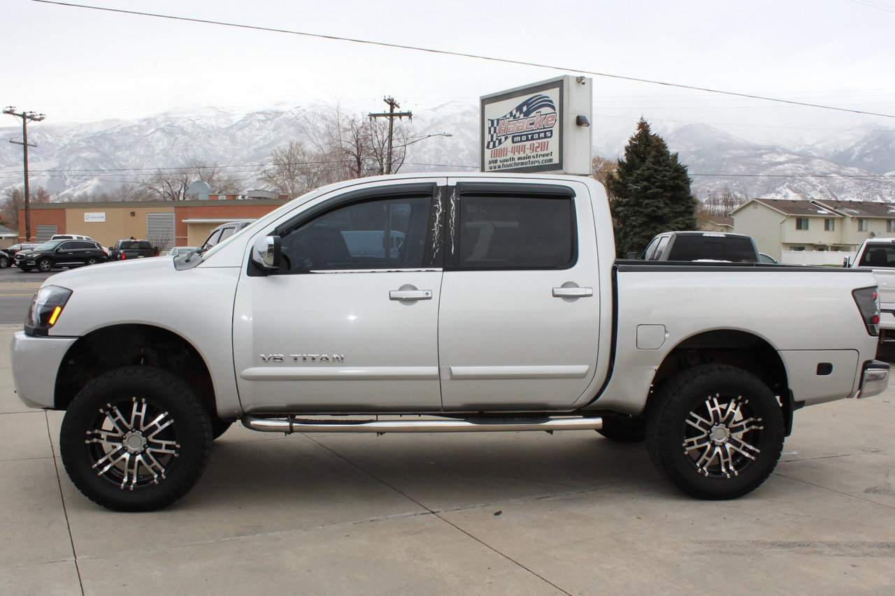 Used 2006 Nissan Titan LE w/ (R02) LE Off-Road Pkg image 34