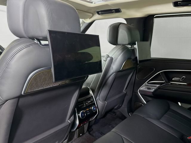 Used 2023 Land Rover Range Rover Autobiography image 35