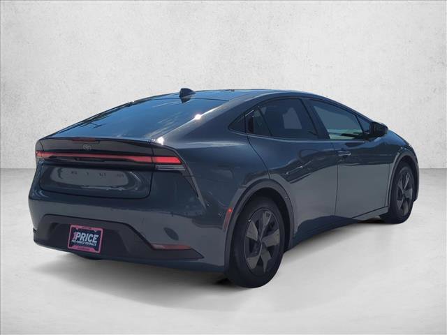 Used 2024 Toyota Prius LE image 5