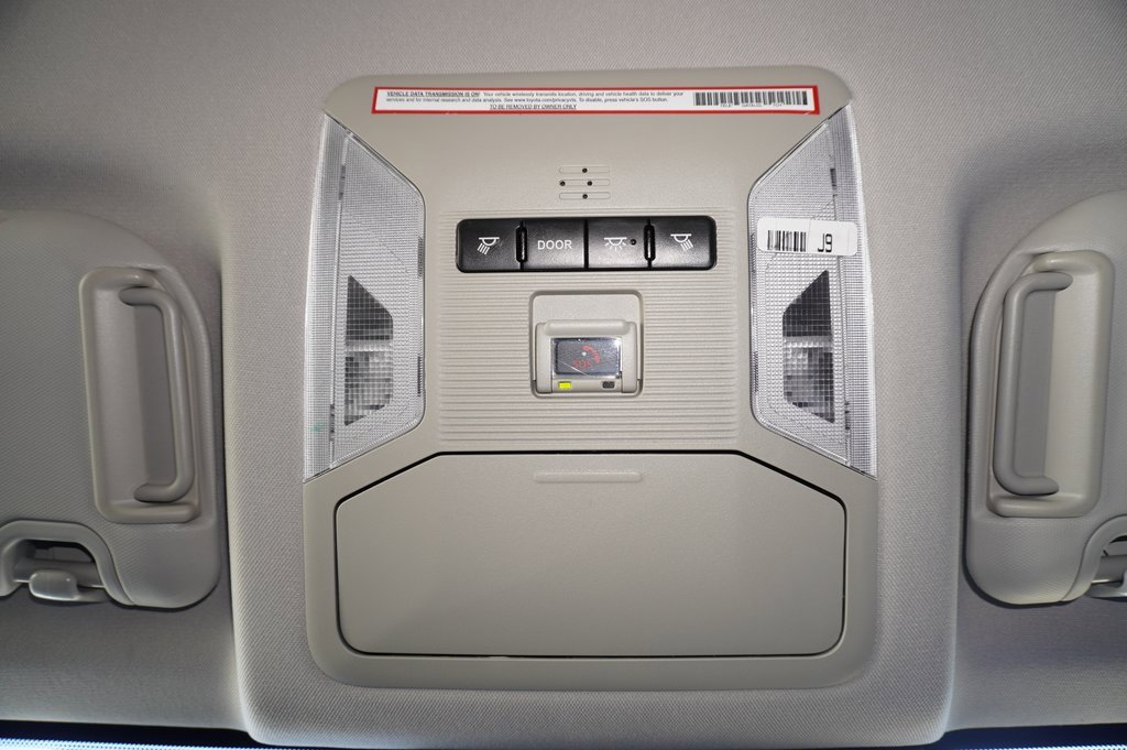 Used 2020 Toyota RAV4 XLE image 21