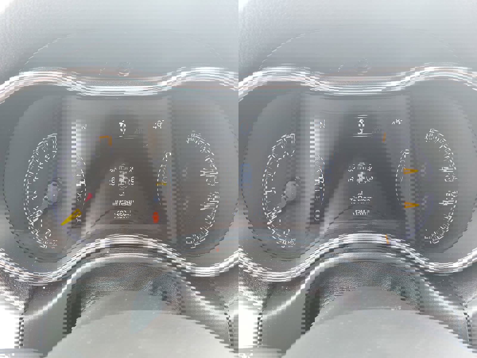 Used 2021 Jeep Grand Cherokee Laredo image 20