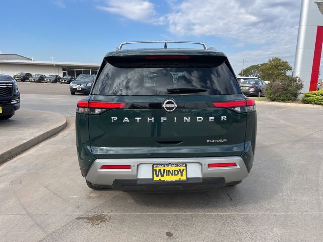 Used 2024 Nissan Pathfinder Platinum image 6