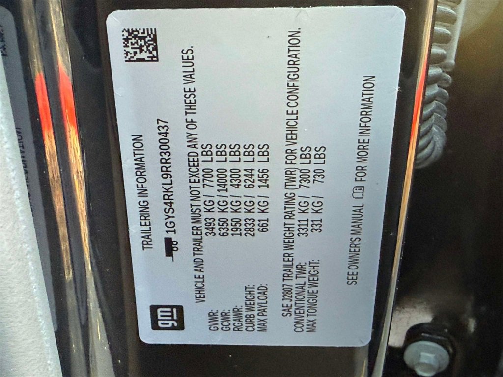 Used 2024 Cadillac Escalade ESV Sport Platinum w/ LPO, ONYX Package image 36