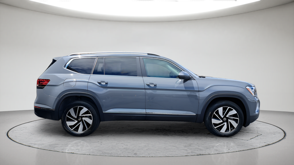 New 2026 Volkswagen Atlas SEL AWD/4WD image 2