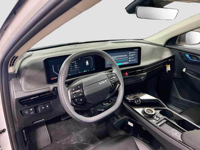 New 2026 Kia EV6 Wind RWD image 9