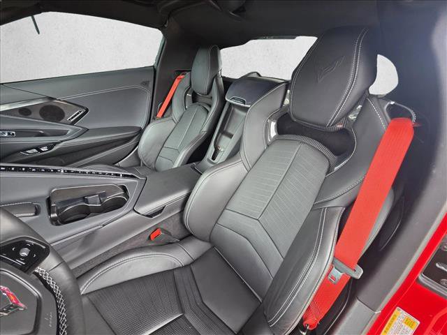 Used 2024 Chevrolet Corvette Stingray Preferred Cpe RWD image 12