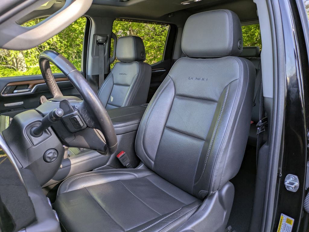 Certified 2023 GMC Sierra 1500 Denali w/ Denali Reserve Package AWD/4WD image 12