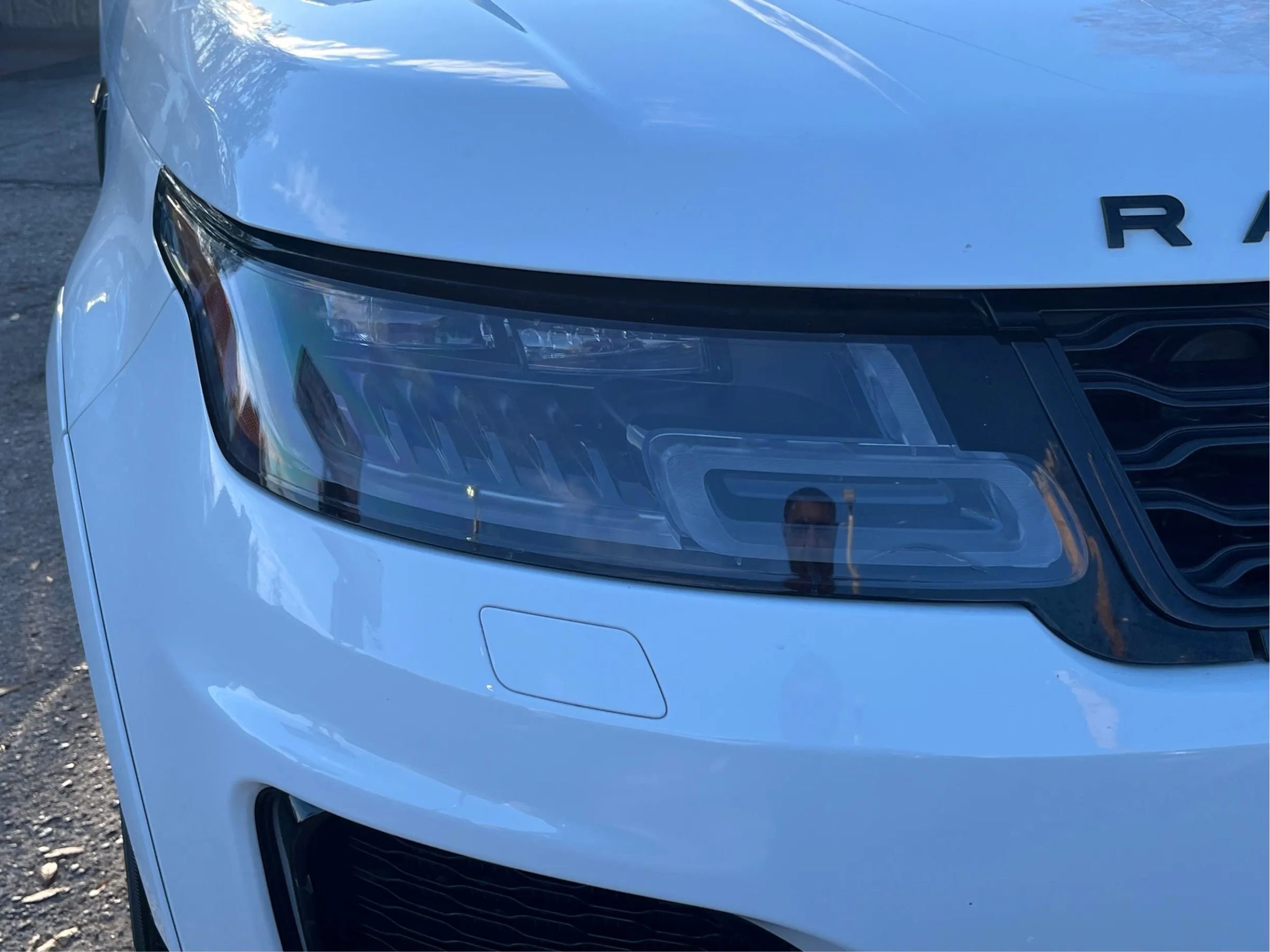 Used 2022 Land Rover Range Rover Sport SVR image 9