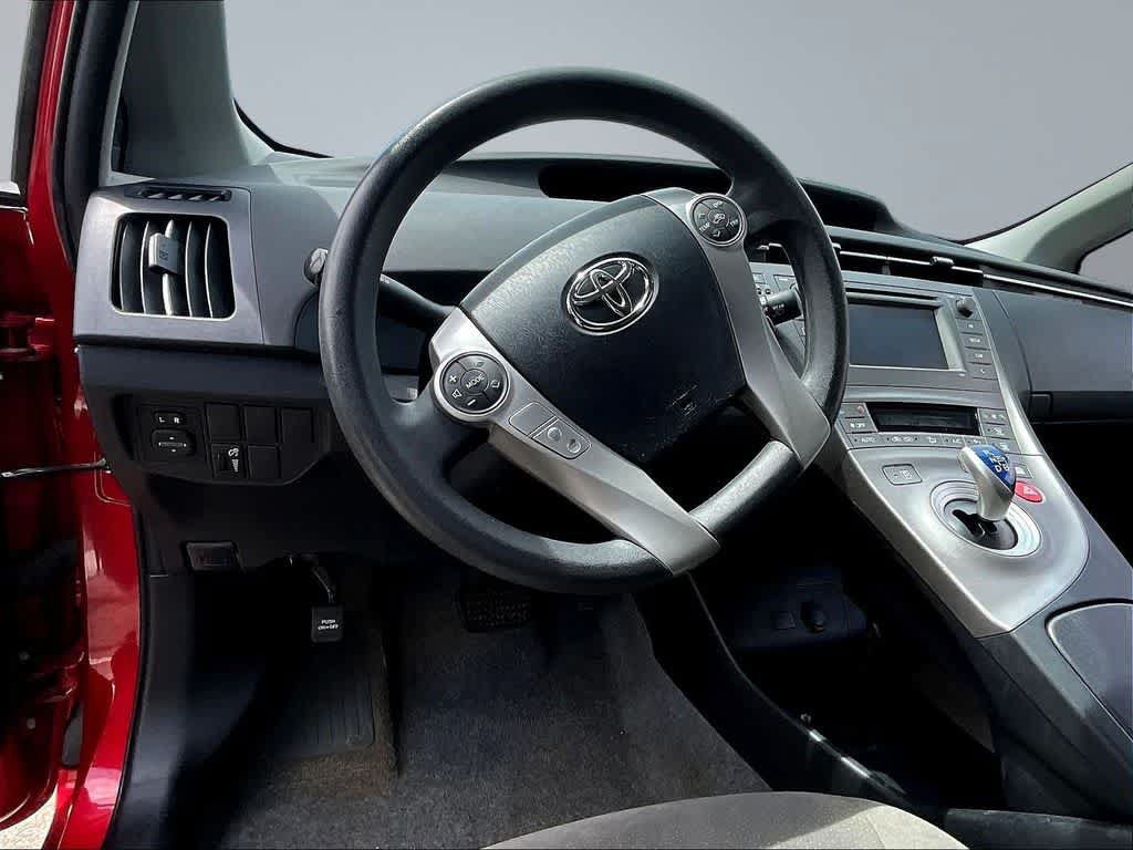 Used 2015 Toyota Prius Two FWD image 7