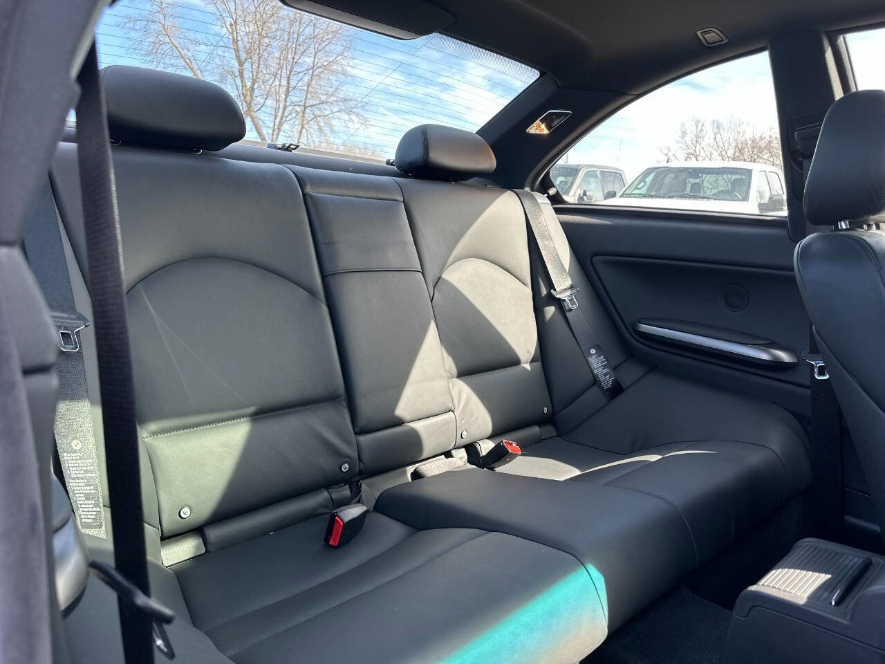 Used 2005 BMW M3 Coupe image 18