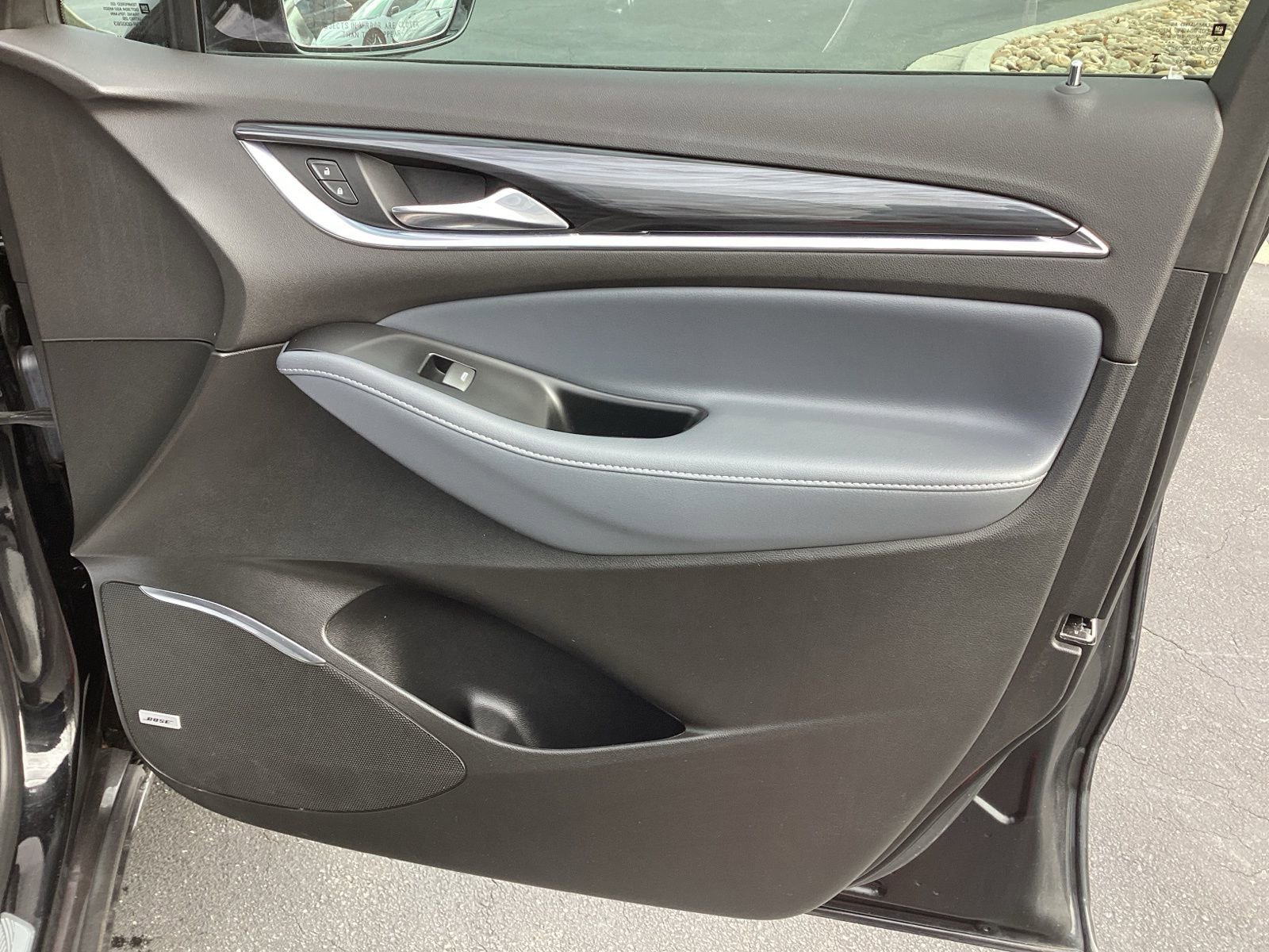 Used 2024 Buick Enclave Premium image 28