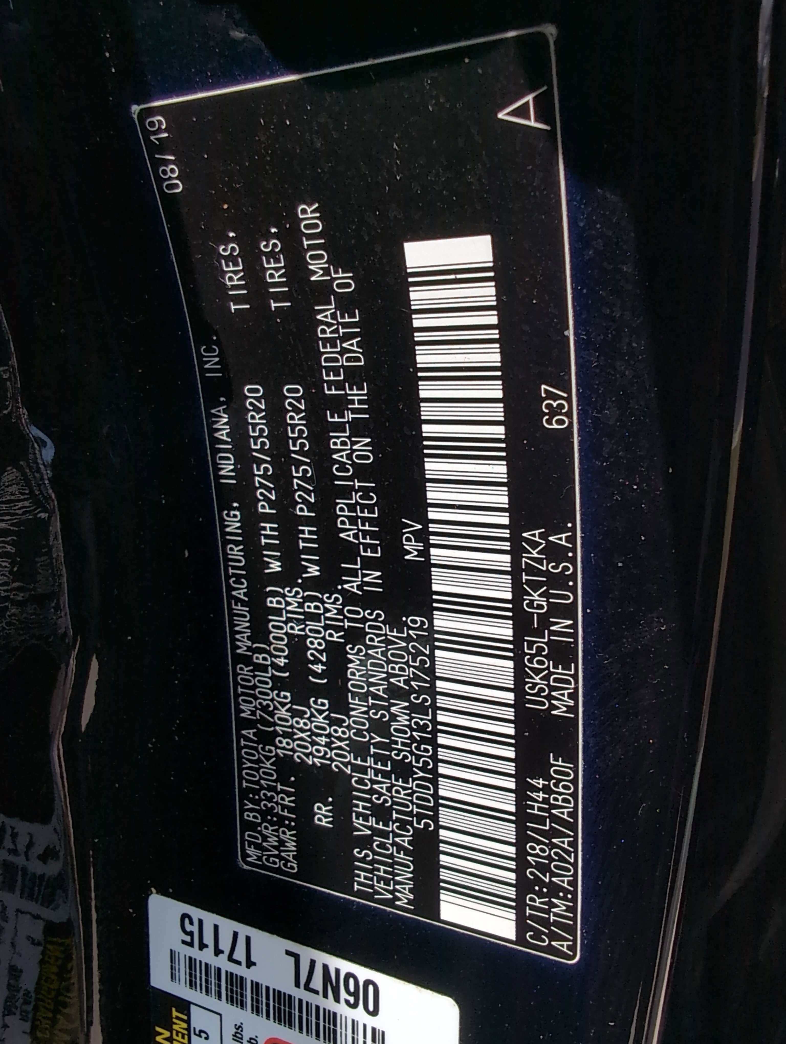 Used 2020 Toyota Sequoia Platinum AWD/4WD image 36