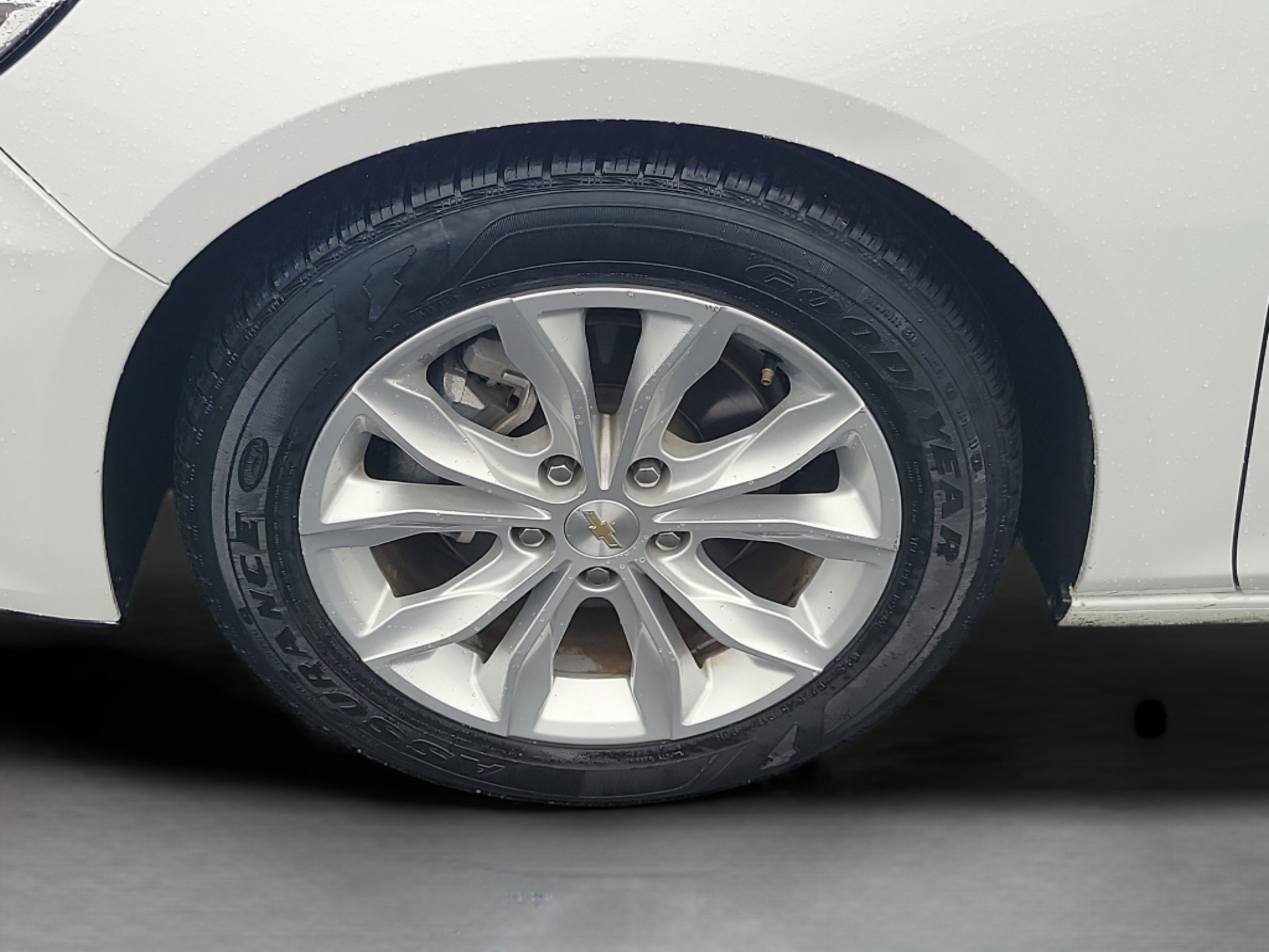 Used 2024 Chevrolet Malibu LT FWD image 7