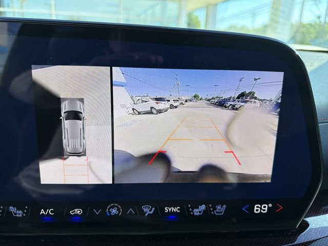 Used 2024 Chevrolet Traverse RS w/ LPO, Floor Liner Package AWD/4WD image 19