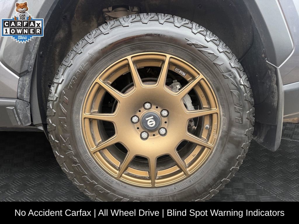 Used 2024 Toyota RAV4 LE image 20