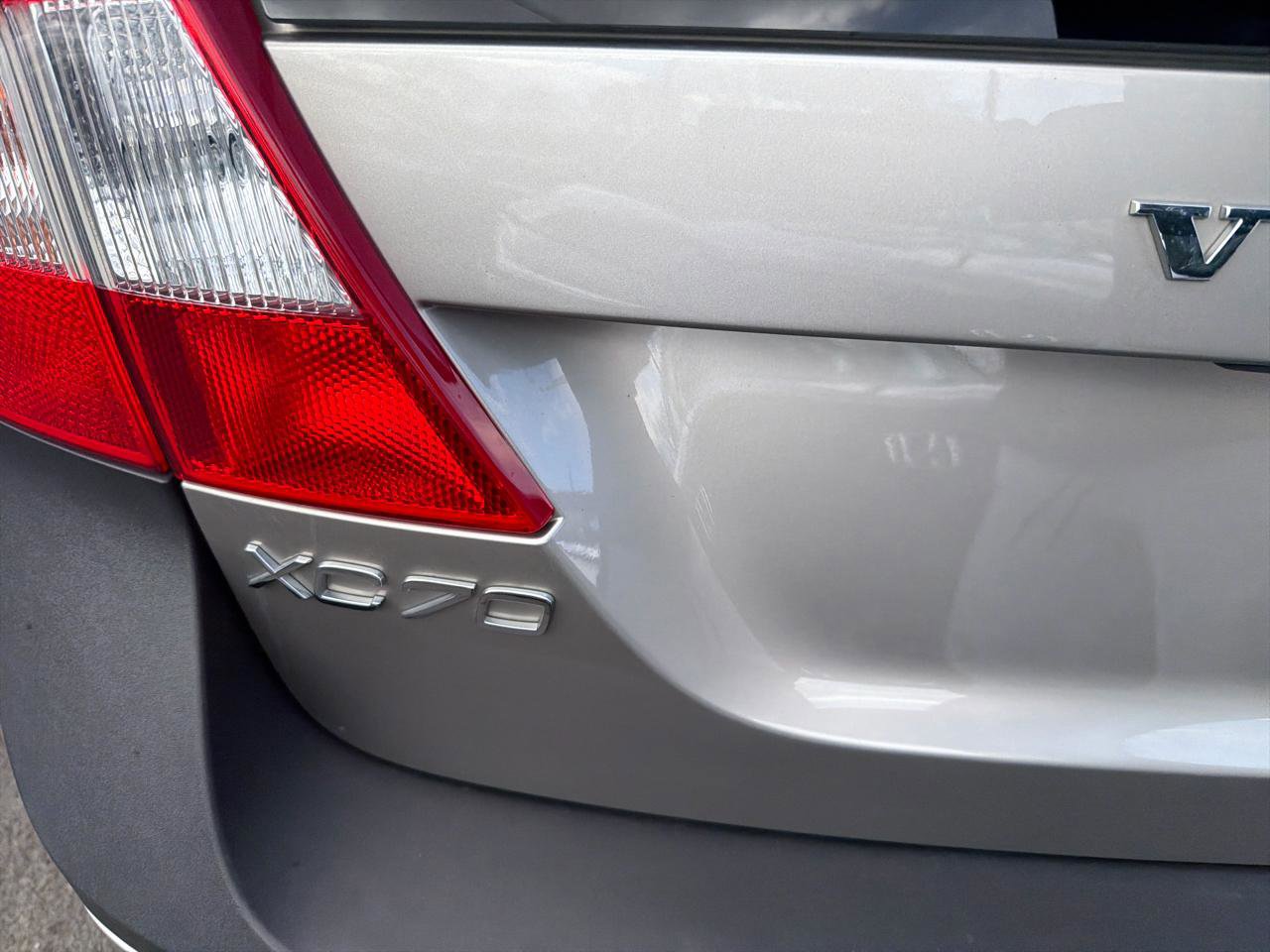 Used 2012 Volvo XC70 T6 image 9