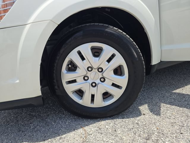 Used 2019 Dodge Journey SE w/ Connectivity Group FWD image 27