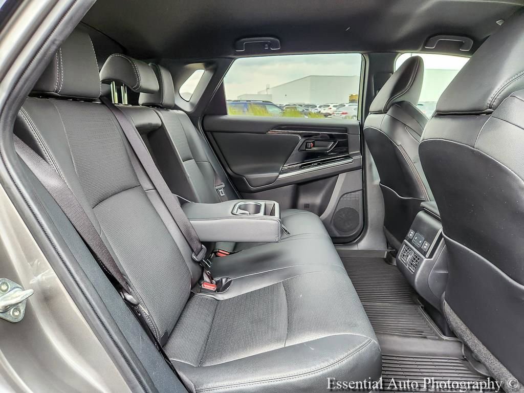 Used 2023 Subaru Solterra AWD image 30