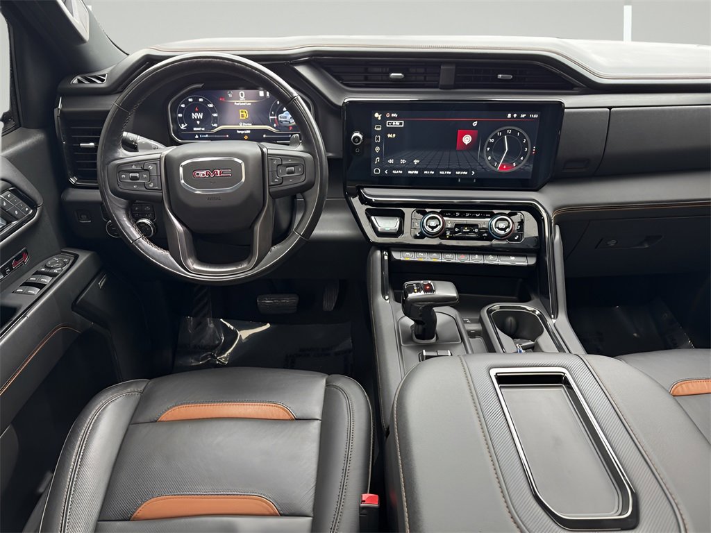 Used 2022 GMC Sierra 1500 AT4 w/ AT4 Premium Package image 5