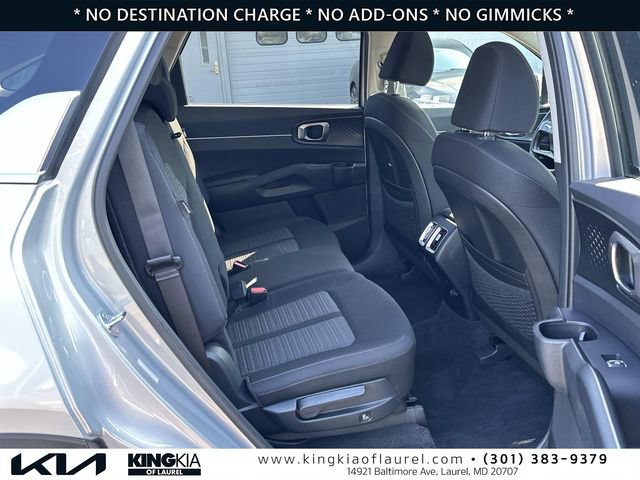 Used 2026 Kia Sorento LX FWD image 17