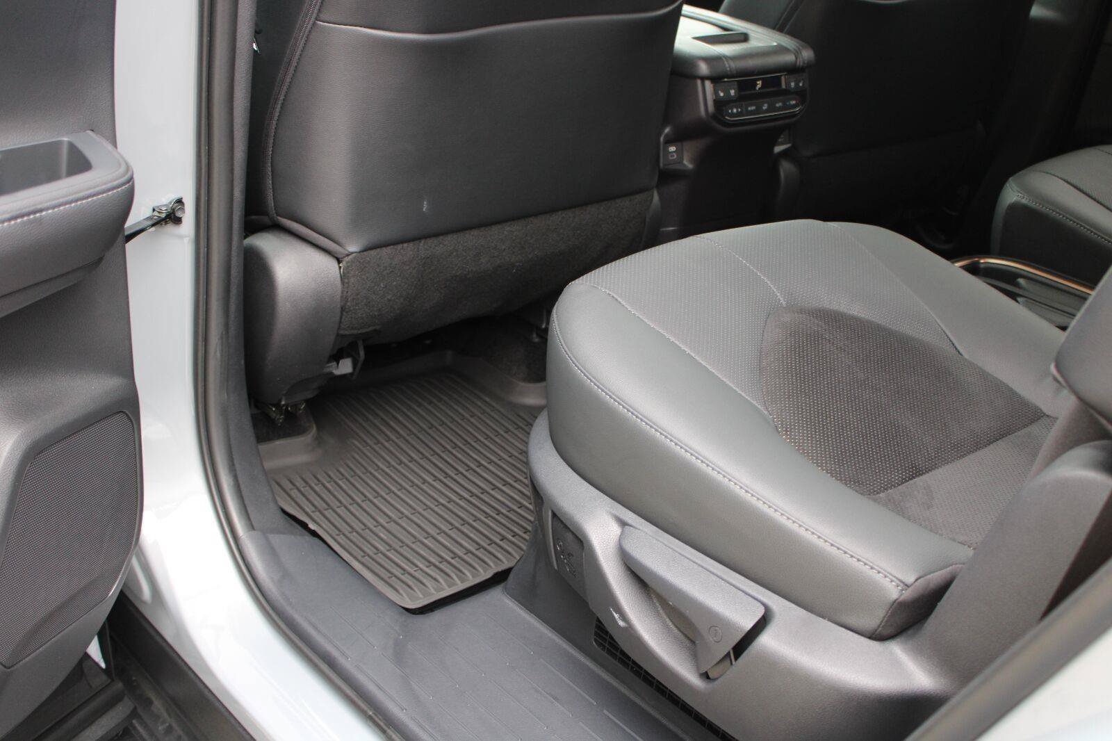 Used 2025 Toyota Grand Highlander AWD Hybrid image 47