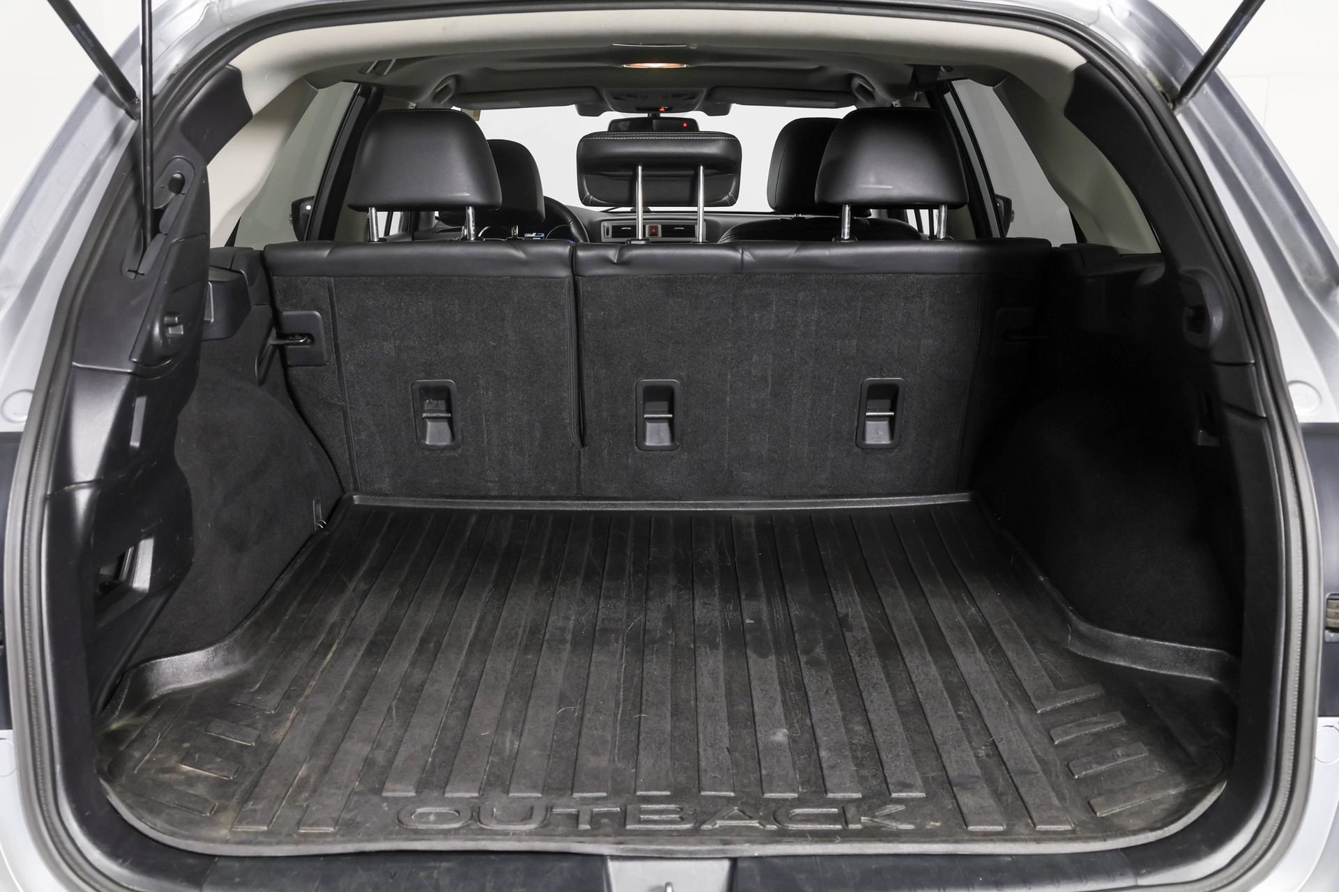 Used 2015 Subaru Outback 2.5i Limited AWD/4WD image 42