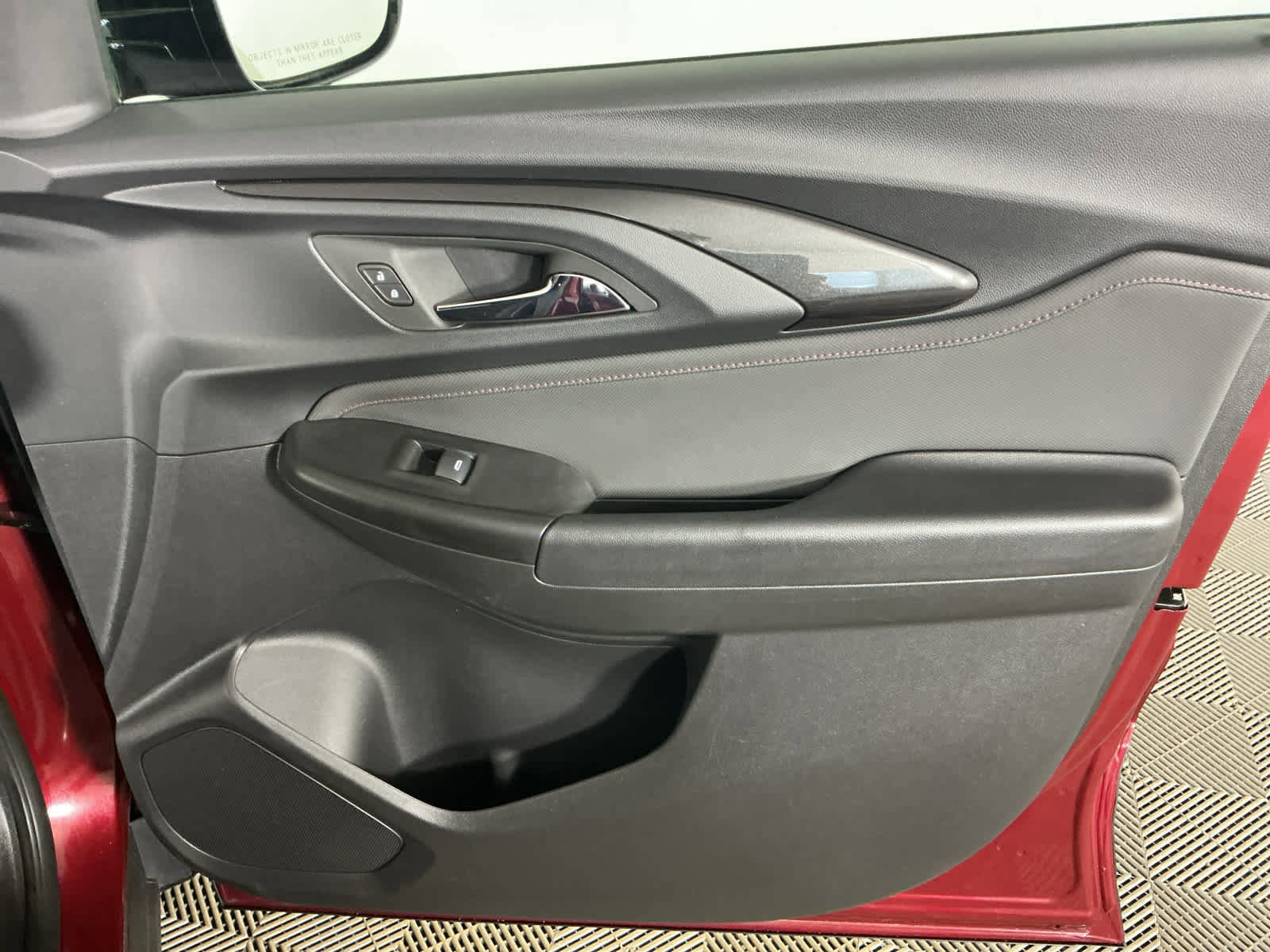 Used 2023 Chevrolet TrailBlazer RS w/ Convenience Package image 16