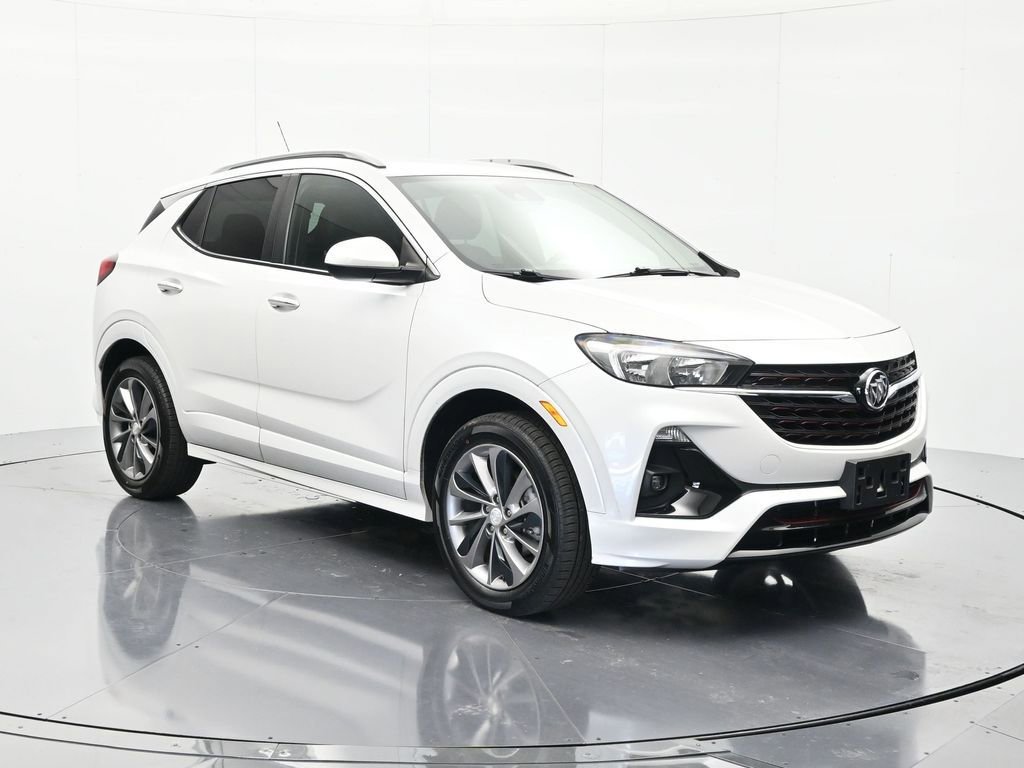 Used 2023 Buick Encore GX Select w/ Sport Touring Package AWD/4WD image 3