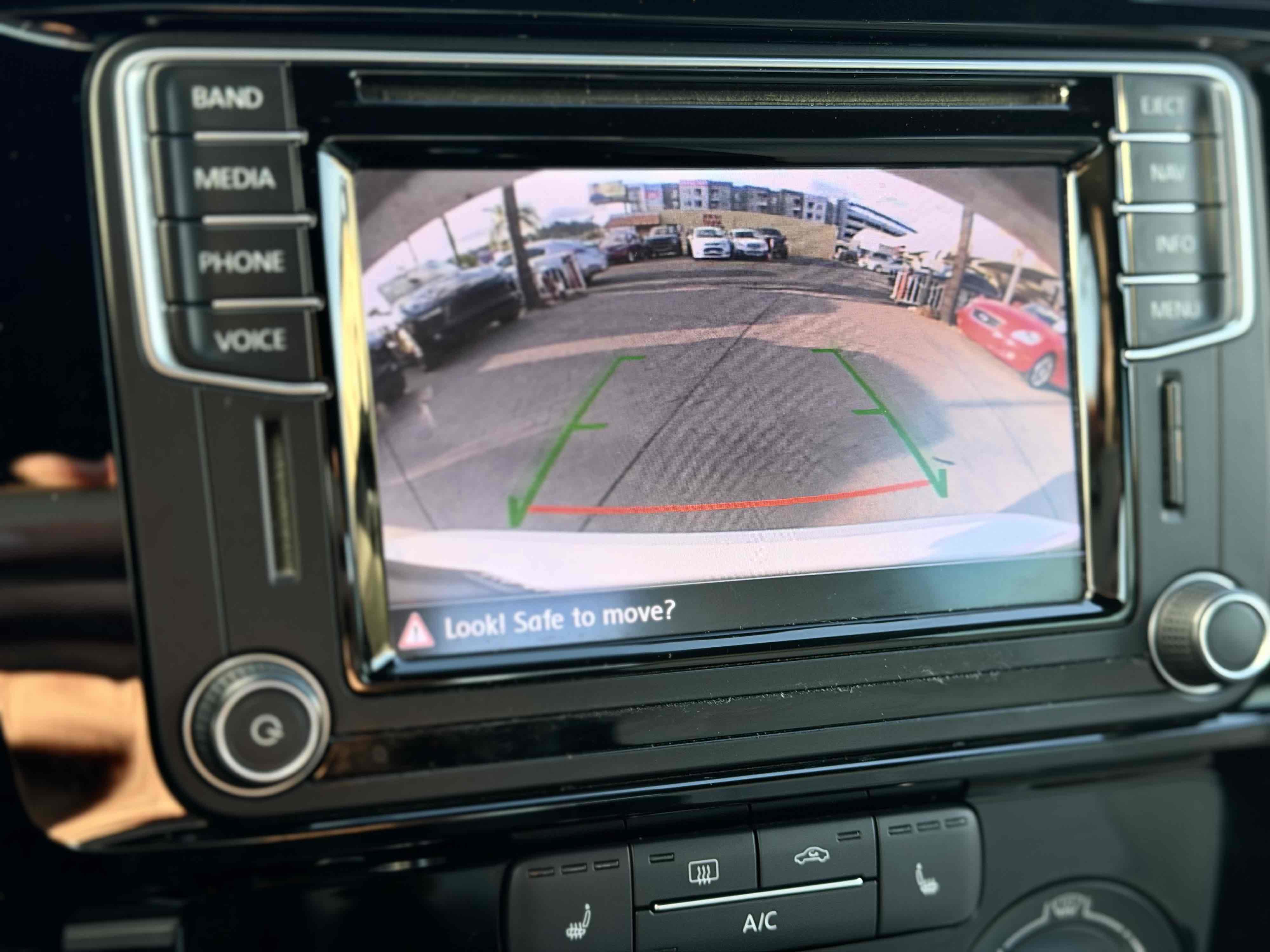 Used 2016 Volkswagen Jetta Sport image 28