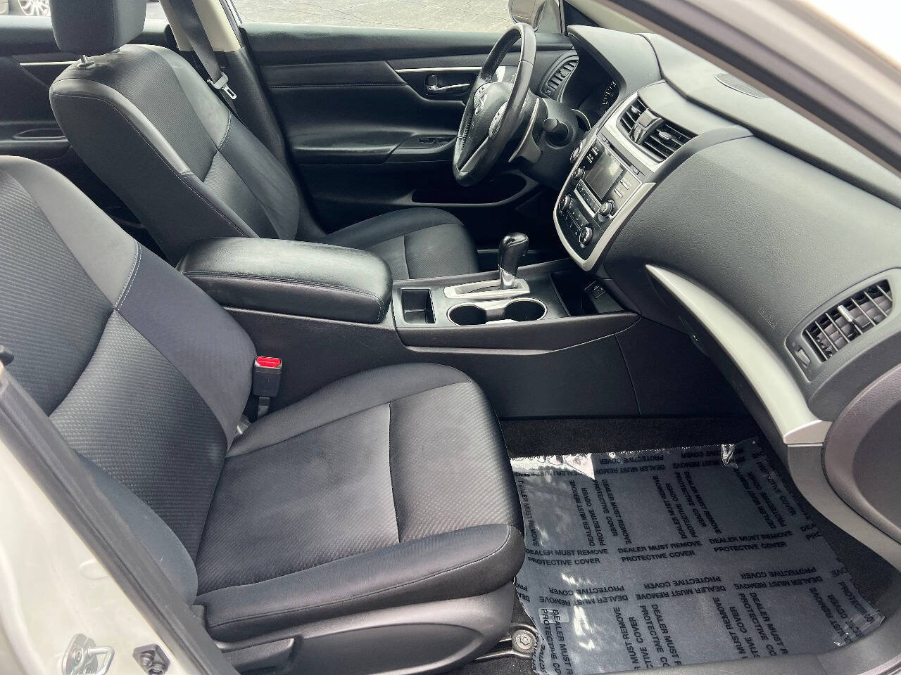 Used 2016 Nissan Altima 2.5 SR FWD image 24