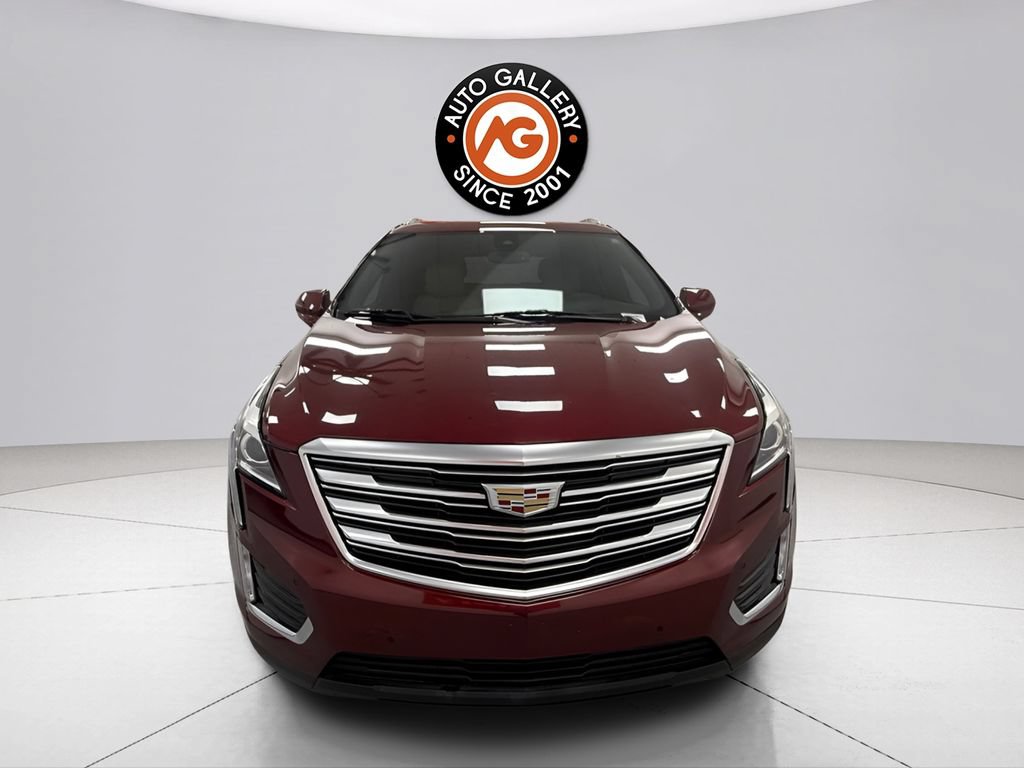 Used 2018 Cadillac XT5 Luxury w/ Driver Awareness Package FWD image 9