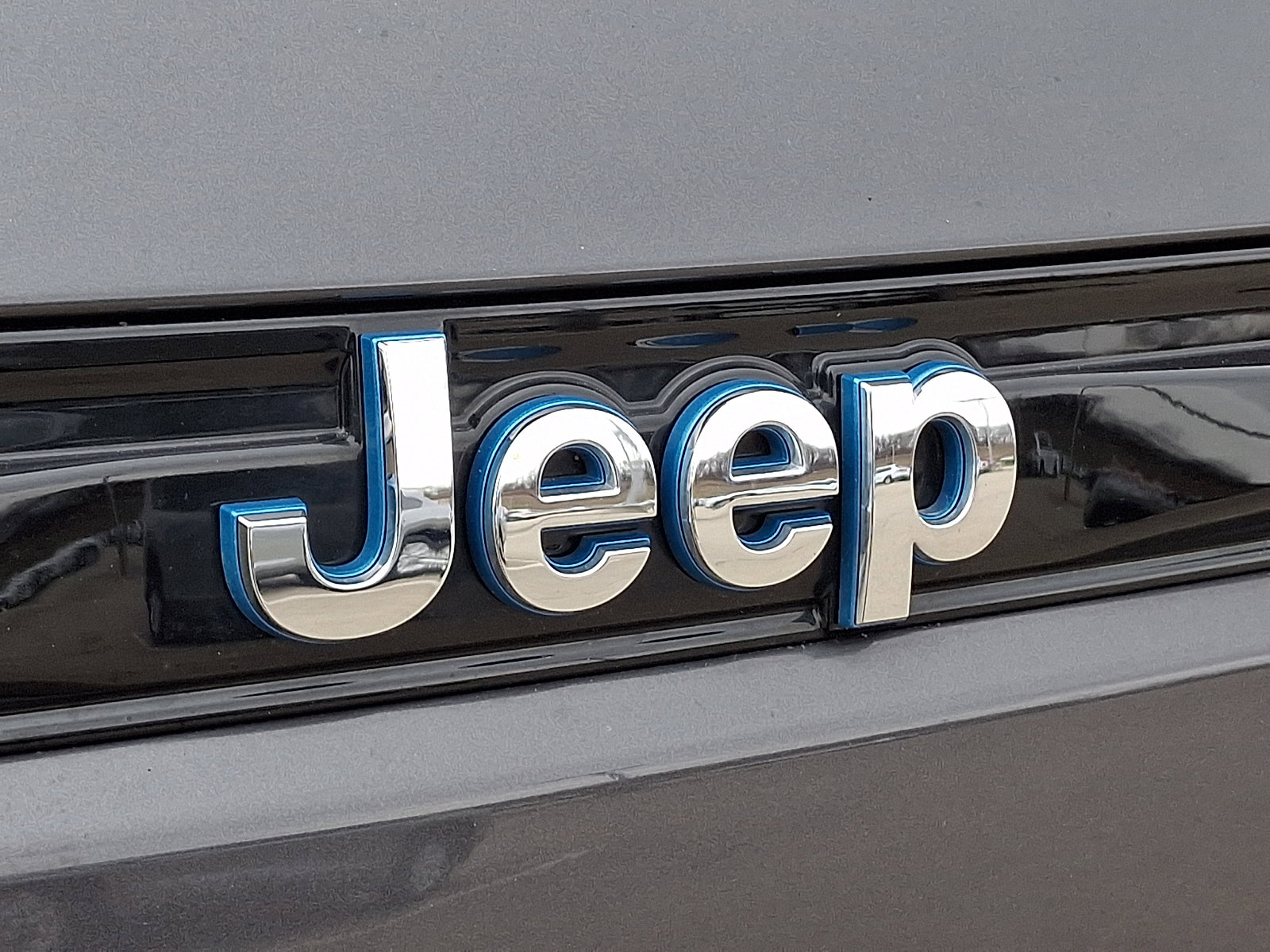 Used 2024 Jeep Grand Cherokee Limited 4xe image 34